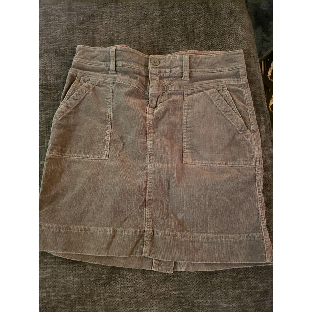 The North Face Skirt 6 Gray Corduroy Skirt Very Cute, Fun